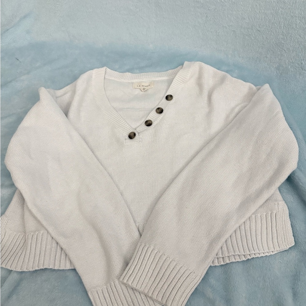 La Hearts V-Neck Sweater Cozy Knit
